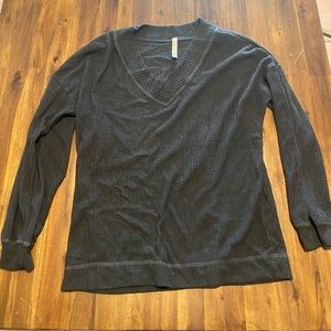 Women’s v neck waffle shirt